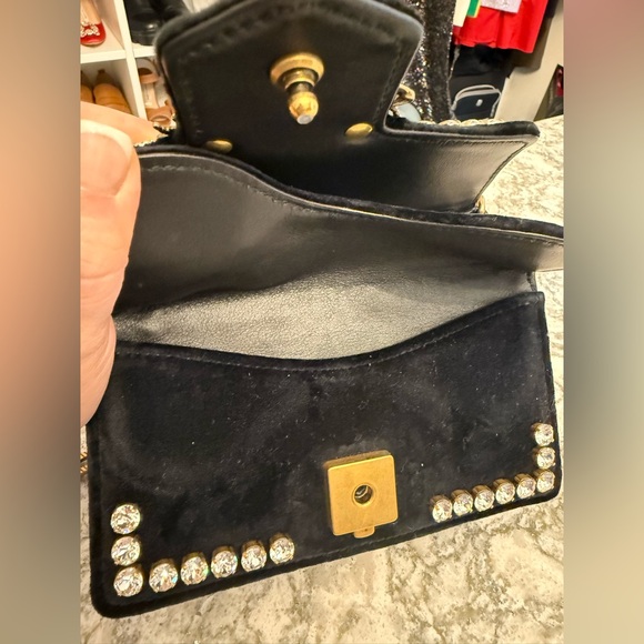 Gucci Broadway Pearly Bee Shoulder Bag Crystal Embellished Velvet Mini - Picture 9 of 12